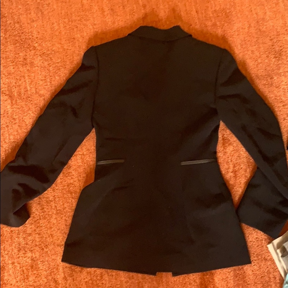 Chic Blazer - image 2